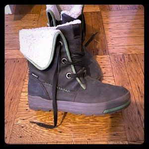 KEEN WINTER BOOTS